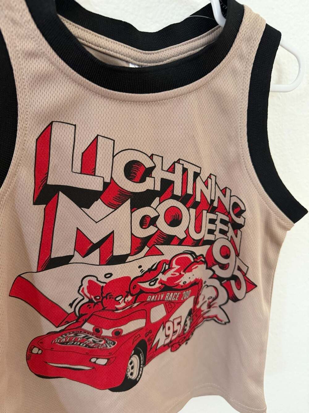 NWT Disney Pixar Cars Lightning McQueen Tank Top Size 3T - Picture 3 of 5
